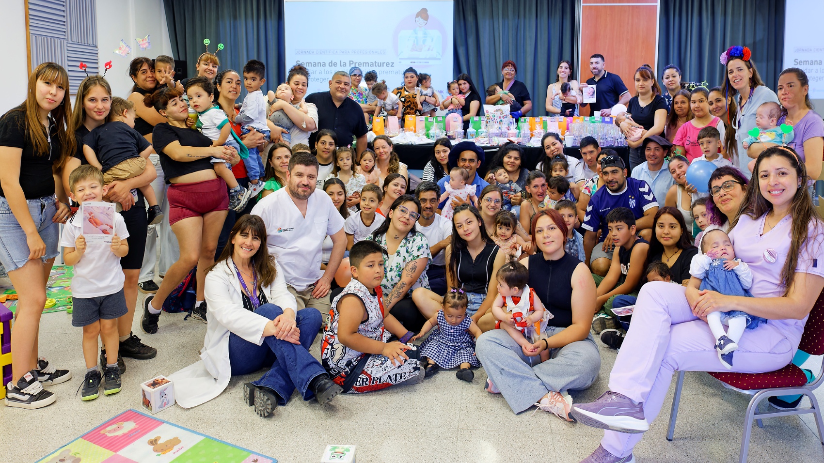 Culminó la Semana de la Prematurez 2025 en el HCANK