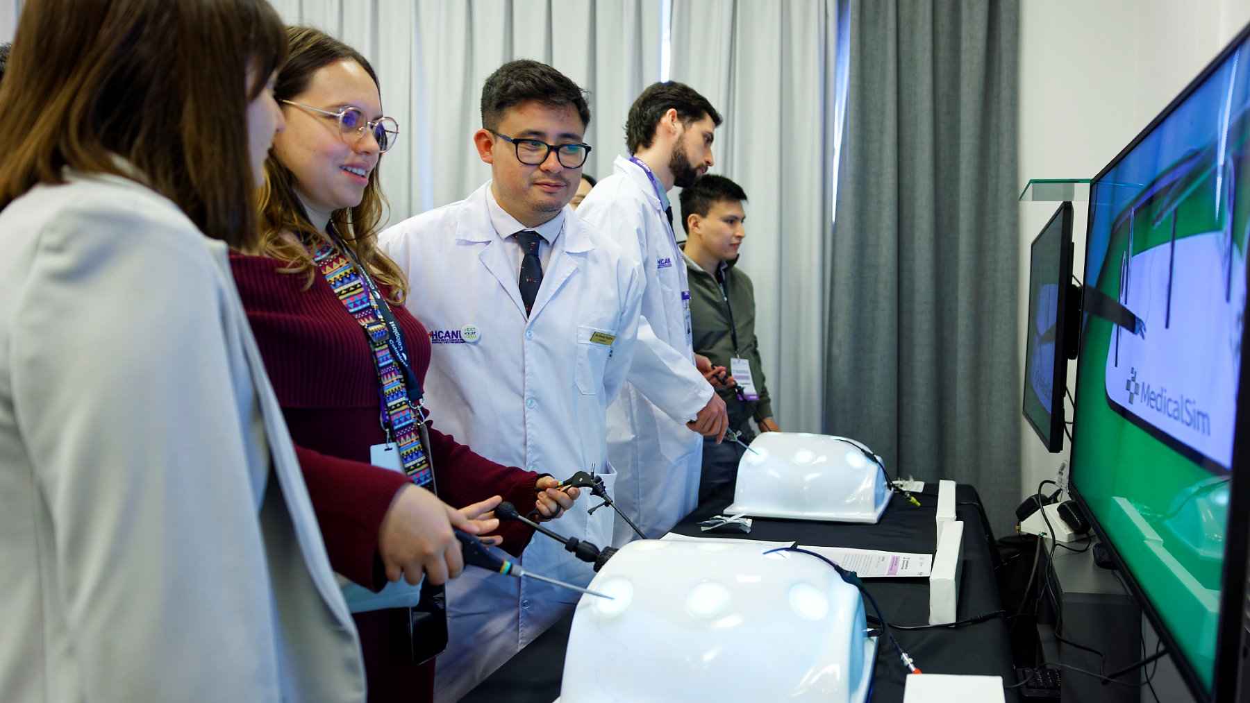 Jornada de Simulación para Residentes de Urología en el HCANK