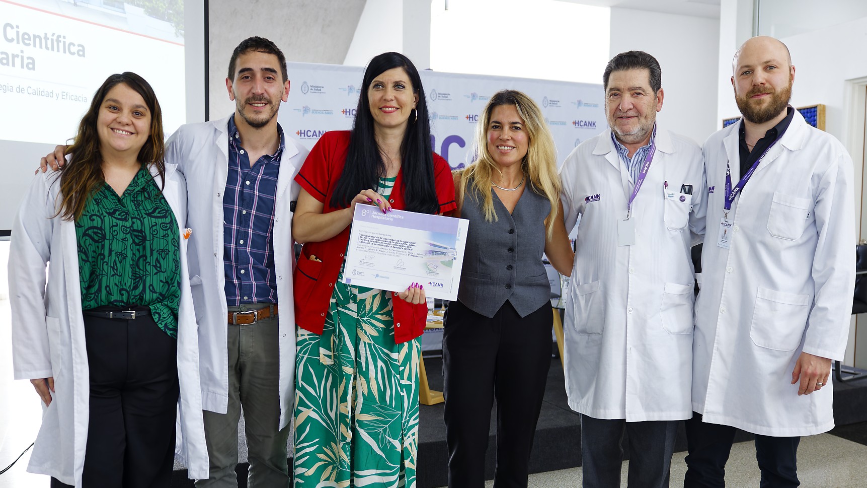 Culminaron las 8° Jornadas Científicas del HCANK