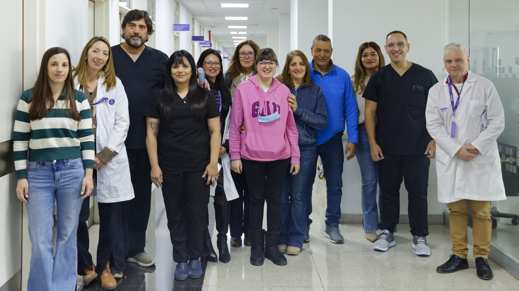 Micaela visitó el HCANK a dos años de recibir un trasplante bipulmonar  