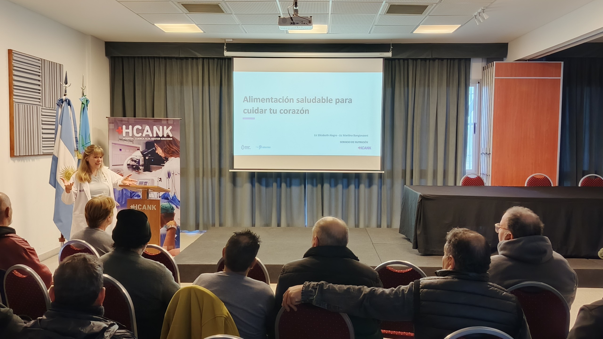 Encuentro con pacientes y familiares de Rehabilitación Cardiovascular.