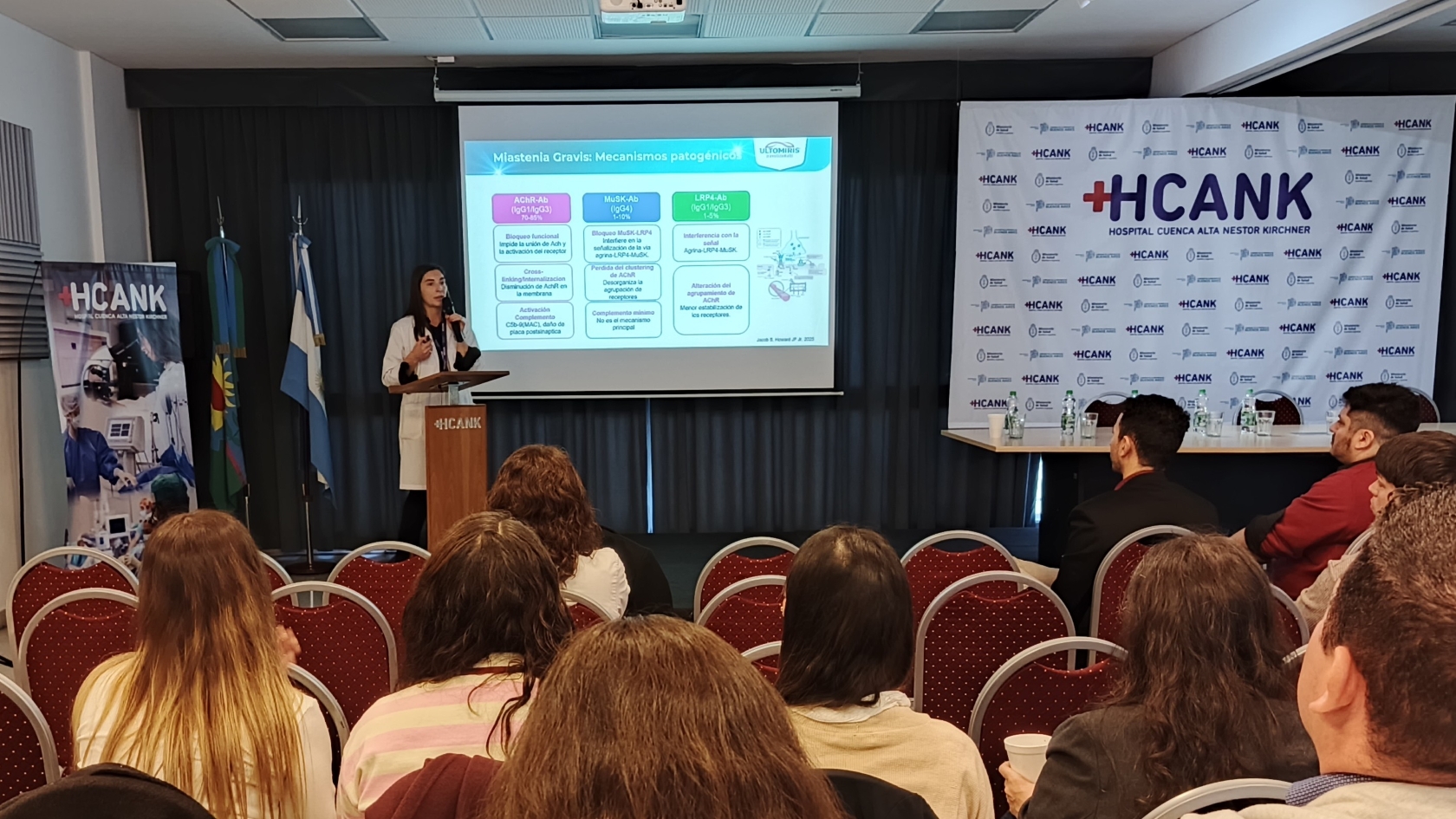 Encuentro de especialistas en Neuroinmunología en el HCANK