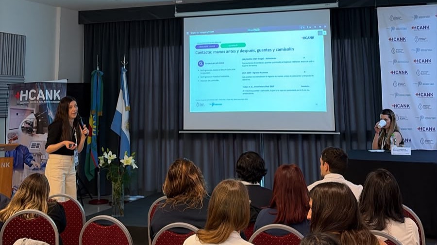 Importante Jornada Académica de Prevención y Control de Infecciones en el HCANK