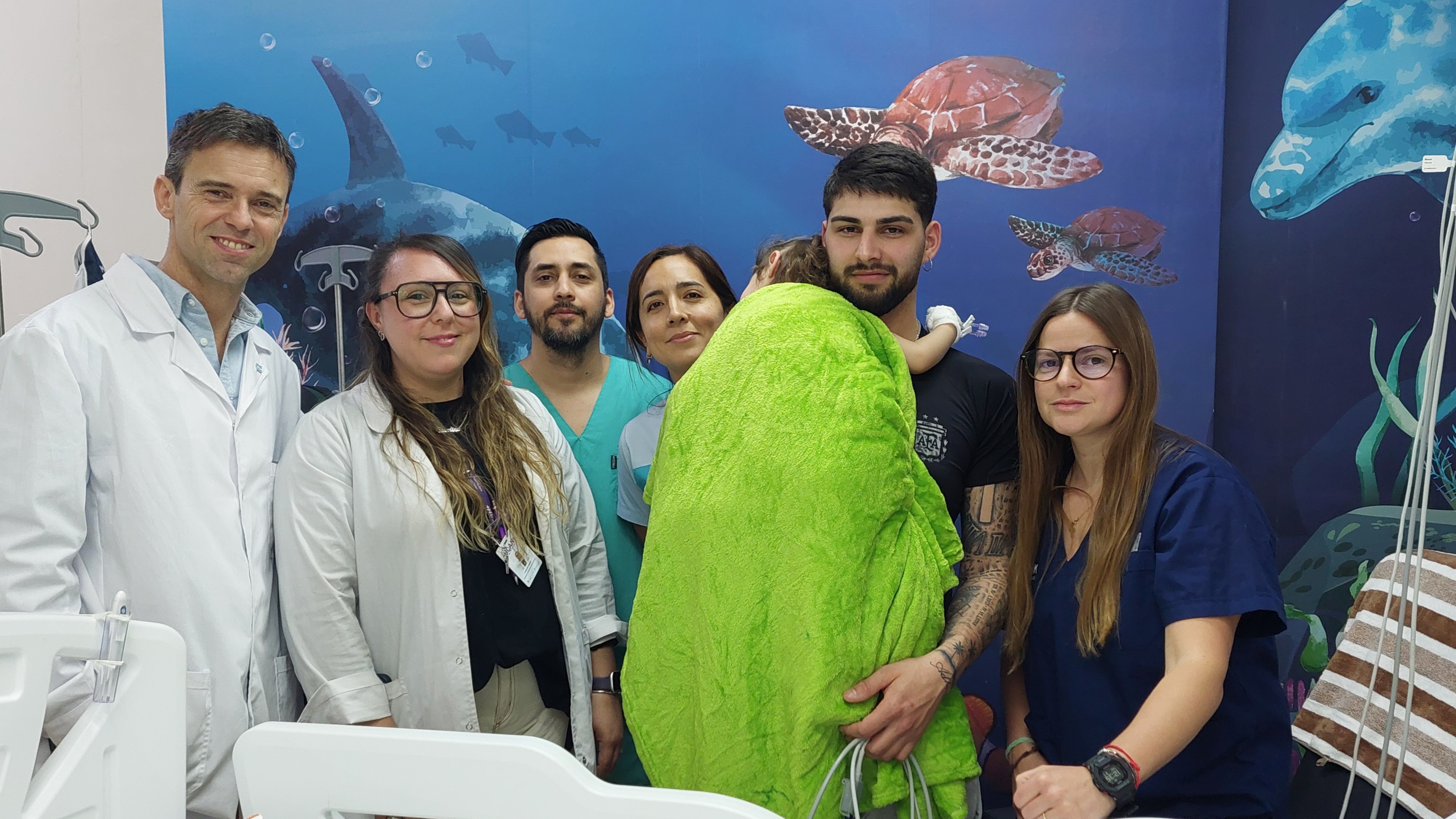 Equipo del HCANK realizó la primera cirugía cardiovascular pediátrica 